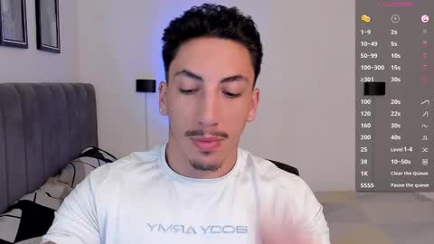 Snapshot of dylan_spencer chatting on March 4, 8:27 pm Bryan model independient online show from March 4, 8:27 pm