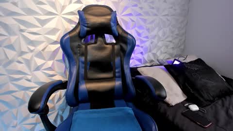 Dylan online show from October 29, 1:35 pm