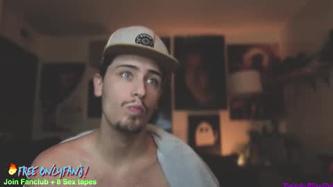 Dylan Daniel 7.8 online show from February 21, 6:29 am