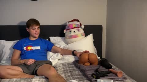 Snapshot of dylanfruits chatting on November 25, 4:40 pm dylanfruits online show from November 25, 4:40 pm