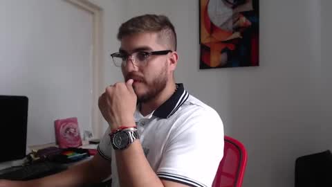 dylanhot10 online show from February 10, 7:49 pm