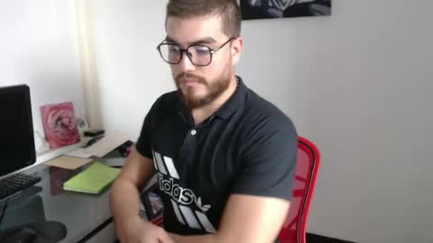 dylanhot10 online show from October 7, 8:39 pm