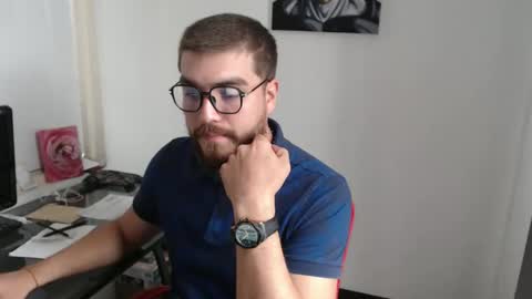 dylanhot10 online show from December 5, 7:54 pm