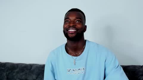 Dylan Taylor online show from October 12, 2:43 am