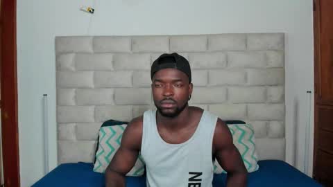 Dylan Taylor online show from December 4, 12:25 pm