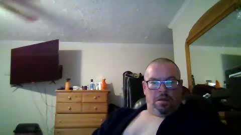 Snapshot of eagle4u chatting on December 17, 7:48 pm eagle4u online show from December 17, 7:48 pm