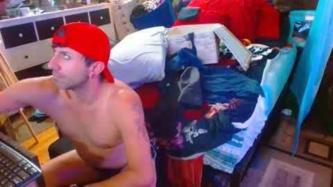 eastbayboy57 online show from December 17, 6:58 pm