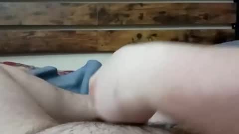 easy_e777 online show from April 26, 3:04 am