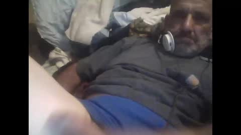 Snapshot of easye4015 chatting on September 27, 3:00 am Easye online show from September 27, 3:00 am