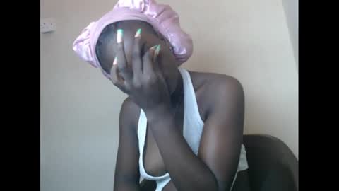 Snapshot of eatuupx chatting on January 6, 7:31 am eatuupx online show from January 6, 7:31 am