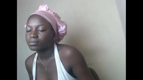 Snapshot of eatuupx chatting on January 7, 10:11 am eatuupx online show from January 7, 10:11 am