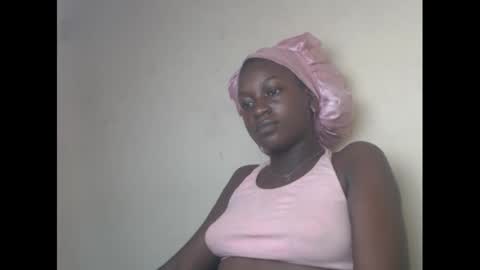 Snapshot of eatuupx chatting on January 8, 2:35 pm eatuupx online show from January 8, 2:35 pm