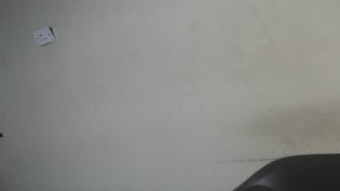 Snapshot of eatuupx chatting on January 28, 1:16 pm eatuupx online show from January 28, 1:16 pm