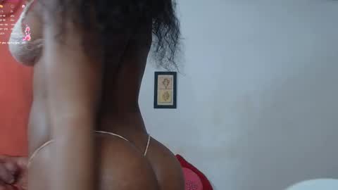 Laraand Drake online show from December 18, 11:56 am