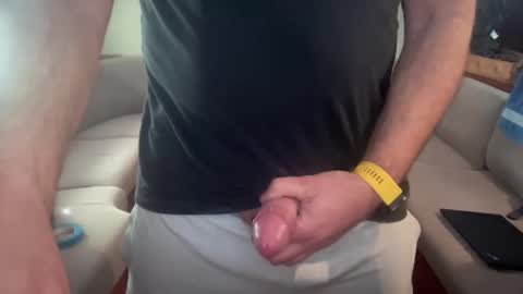 Snapshot of ebnk15 chatting on February 17, 10:40 am ebnk15 online show from February 17, 10:40 am