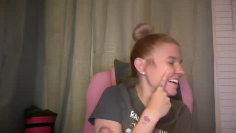 americnbarbie online show from February 9, 5:44 am