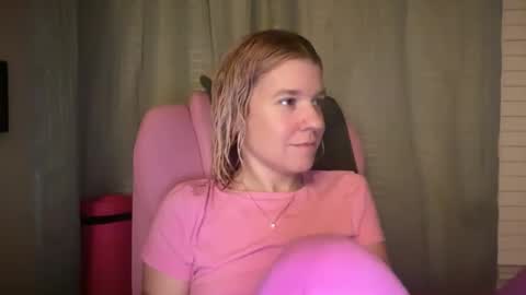 americnbarbie online show from February 27, 4:01 am