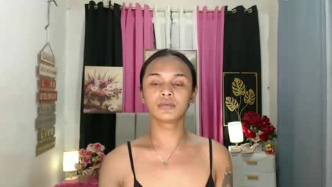 Snapshot of ebony_enchantress chatting on January 11, 12:07 pm BEA DONT FORGET TO FOLLOW ME online show from January 11, 12:07 pm