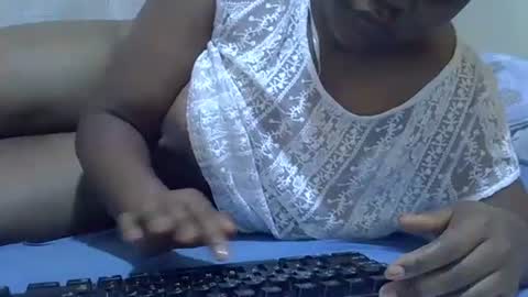 ebony_maria online show from November 6, 8:48 am