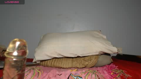 Snapshot of ebony_petite01 chatting on May 14, 5:03 am EBONY PETITE online show from May 14, 5:03 am