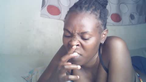 Snapshot of ebony_phoenix12 chatting on October 13, 5:13 pm ebony_phoenix12 online show from October 13, 5:13 pm