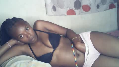 Snapshot of ebony_phoenix12 chatting on October 30, 11:16 pm ebony_phoenix12 online show from October 30, 11:16 pm