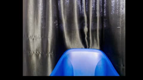 Snapshot of ebony_queenx chatting on November 14, 1:21 pm Queen online show from November 14, 1:21 pm