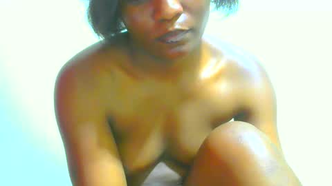 Snapshot of ebony_shan_ chatting on October 29, 11:50 pm Shanny online show from October 29, 11:50 pm