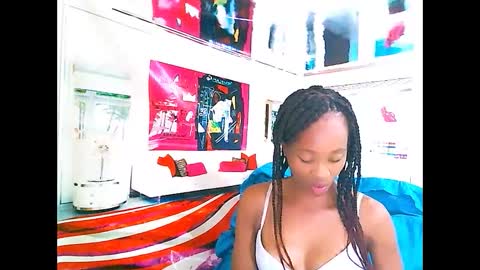 Snapshot of ebonycreamy69 chatting on December 4, 12:47 pm Nova online show from December 4, 12:47 pm