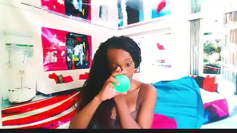 Snapshot of ebonycreamy69 chatting on December 10, 7:16 am Nova online show from December 10, 7:16 am