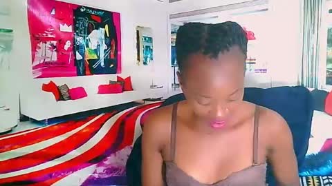 Snapshot of ebonycreamy69 chatting on December 24, 12:22 am Nova online show from December 24, 12:22 am