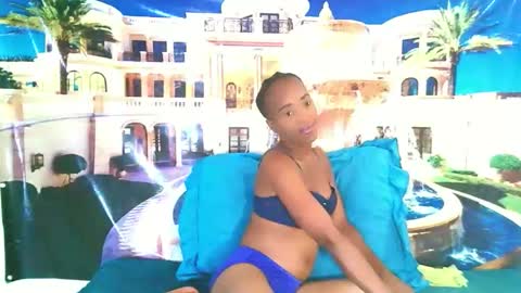 Snapshot of ebonycreamy69 chatting on February 19, 6:31 am Nova online show from February 19, 6:31 am