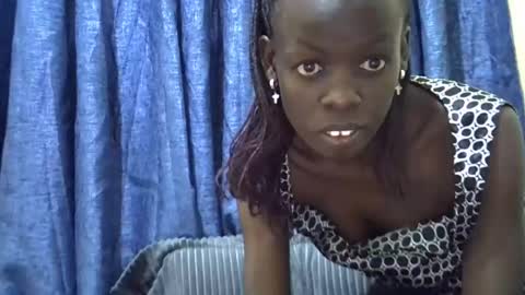 ebonydol2 online show from March 10, 8:48 am