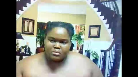 Snapshot of ebonyhotbuns4u2luv chatting on February 25, 6:53 pm ebonyhotbuns4u2luv online show from February 25, 6:53 pm
