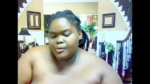 Snapshot of ebonyhotbuns4u2luv chatting on March 3, 9:48 pm ebonyhotbuns4u2luv online show from March 3, 9:48 pm