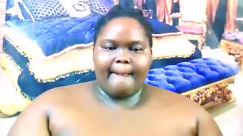 Snapshot of ebonyhotbuns4u2luv chatting on March 10, 6:23 pm ebonyhotbuns4u2luv online show from March 10, 6:23 pm