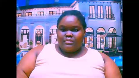 Snapshot of ebonyhotbuns4u2luv chatting on October 8, 6:33 am ebonyhotbuns4u2luv online show from October 8, 6:33 am