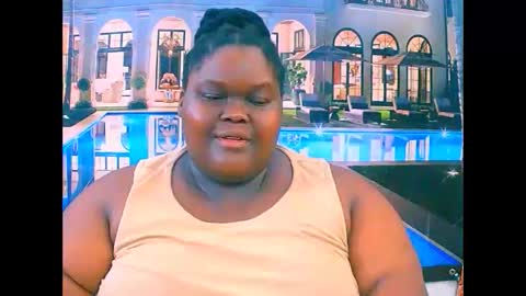 Snapshot of ebonyhotbuns4u2luv chatting on November 23, 7:02 pm ebonyhotbuns4u2luv online show from November 23, 7:02 pm