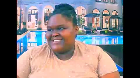 Snapshot of ebonyhotbuns4u2luv chatting on November 24, 7:08 am ebonyhotbuns4u2luv online show from November 24, 7:08 am