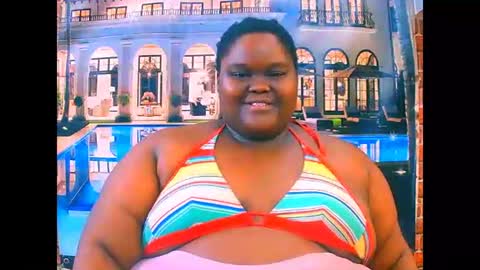 Snapshot of ebonyhotbuns4u2luv chatting on May 30, 7:16 am ebonyhotbuns4u2luv online show from May 30, 7:16 am