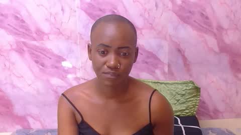 Snapshot of ebonyolive69 chatting on September 9, 7:02 pm Cindy online show from September 9, 7:02 pm