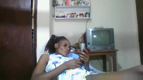 Snapshot of ebonyqueen4 chatting on November 17, 8:14 pm JACKLINE online show from November 17, 8:14 pm