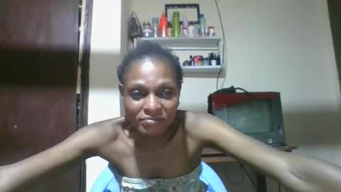 Snapshot of ebonyqueen4 chatting on December 3, 9:51 am JACKLINE online show from December 3, 9:51 am