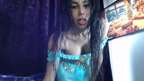 Snapshot of ebonyxprincess chatting on November 10, 9:25 pm ebonyxprincess online show from November 10, 9:25 pm