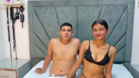 Blake and Jess online show from December 4, 7:22 pm