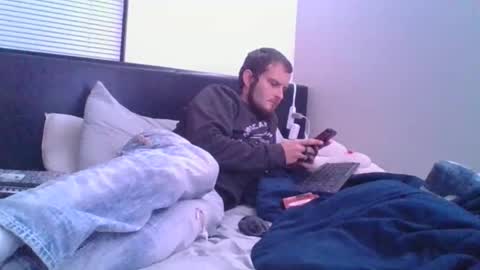 Snapshot of eclipticice94 chatting on October 22, 3:29 am eclipticice94 online show from October 22, 3:29 am