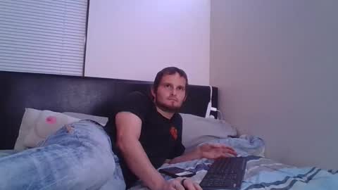 Snapshot of eclipticice94 chatting on November 10, 5:17 am eclipticice94 online show from November 10, 5:17 am