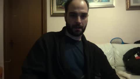 Snapshot of ector_prize chatting on December 14, 10:58 pm ET87 online show from December 14, 10:58 pm