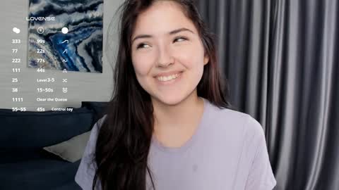 Viola online show from December 3, 11:01 am