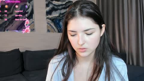 Viola online show from December 14, 3:15 pm